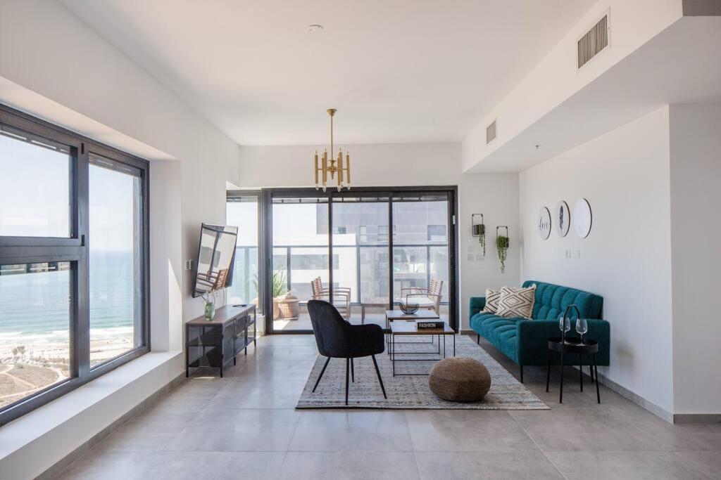 O&O Group- Magical 4Br Apt With Panoramic Sea View Bat Yam Buitenkant foto