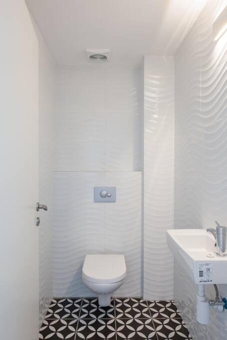 O&O Group- Magical 4Br Apt With Panoramic Sea View Bat Yam Buitenkant foto